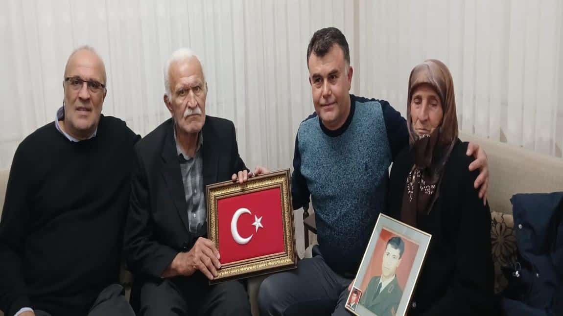 ŞEHİDİMİZİN BABA OCAĞINA ZİYARET